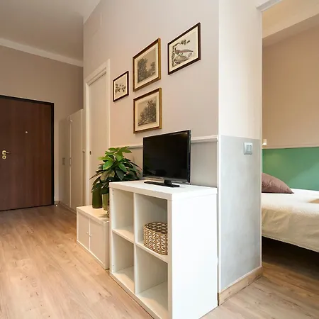Duomo Design Cube - 10 Minutes Walk From Brera 아파트 *
